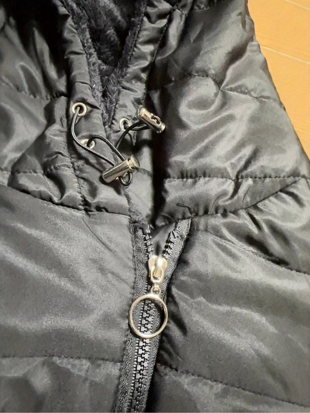 Women's Winter Warm Quilted Parka Coat - Padded Jacket with Hood, Full-Zip Front & Belt (Adjustable Waist) - Mid-Length Long Sleeve Outerwear for Cold Weather, Y2K Style (Beige/Tan) - Hand Wash/Dry Clean, Winter Jacket For Wo